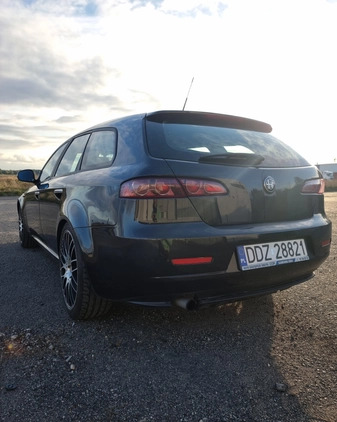 Alfa Romeo 159 cena 16900 przebieg: 201000, rok produkcji 2007 z Legnica małe 172